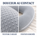 Coussin en C : texture à relief et finition soignée